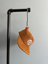 Load image into Gallery viewer, Berms Snapback